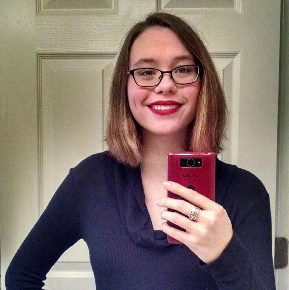 Meet your Posher, Emily